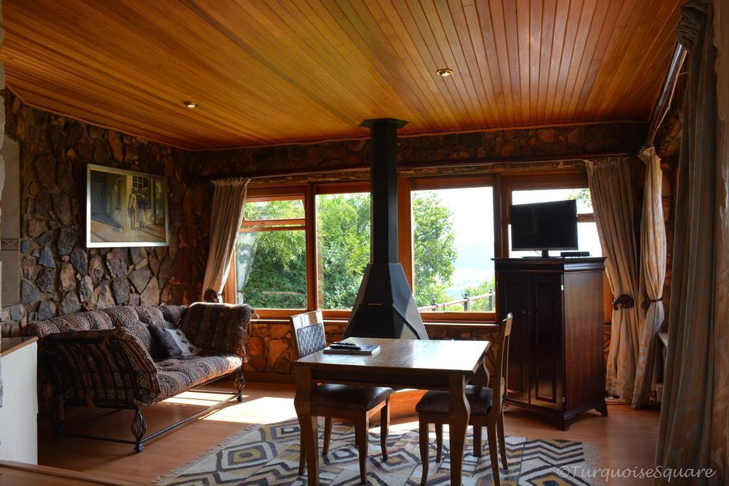 La Montagne Guest Lodge Hartbeespoort Dış mekan fotoğraf